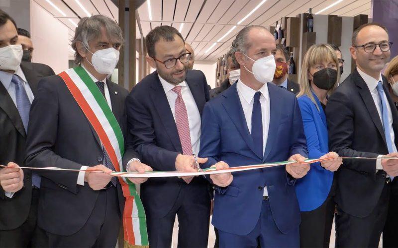 Vinitaly 2022- Inaugurazione stand regione Veneto - veronafierechannel.it